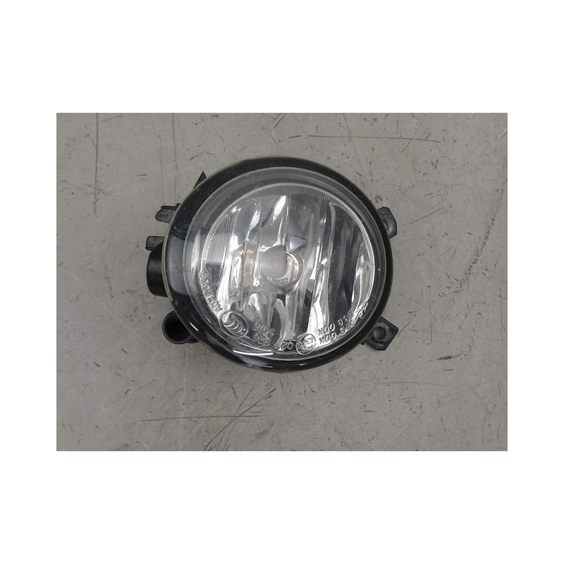 PHARE ANTIBROUILLARD AVANT DROIT SKODA FABIA