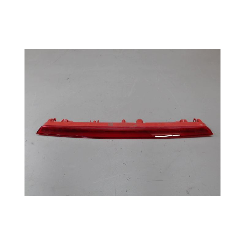 FEUX STOP SUPPLEMENTAIRE RENAULT CLIO