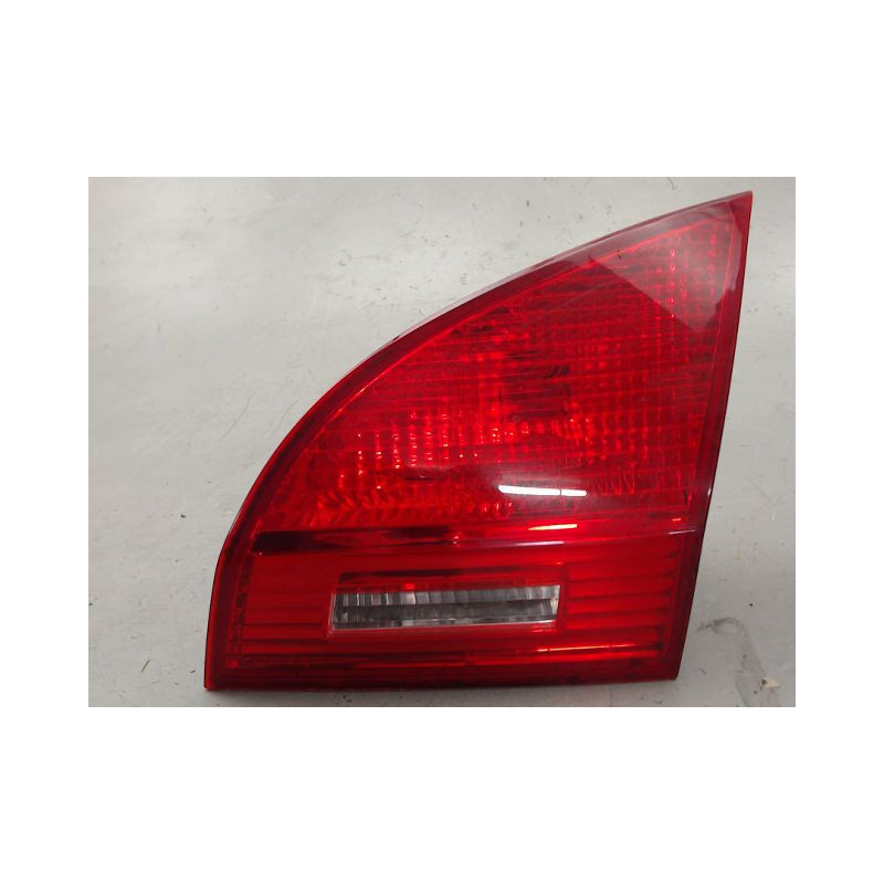 FEU ARRIERE INTERIEUR DROIT KIA VENGA