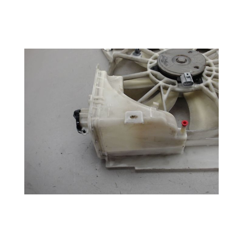 MOTEUR VENTILATEUR RADIATEUR TOYOTA YARIS