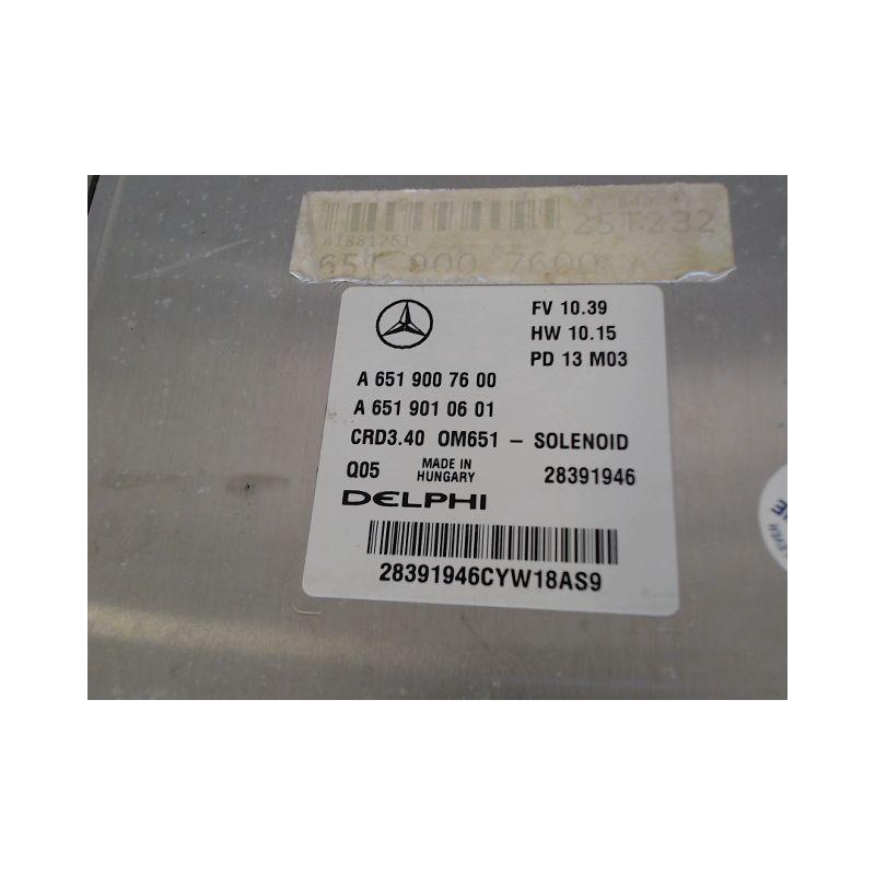 CALCULATEUR MOTEUR MERCEDES CLASSE B