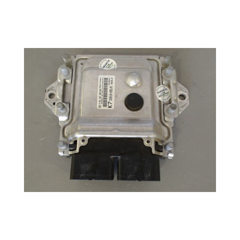 CALCULATEUR MOTEUR SUZUKI SWIFT