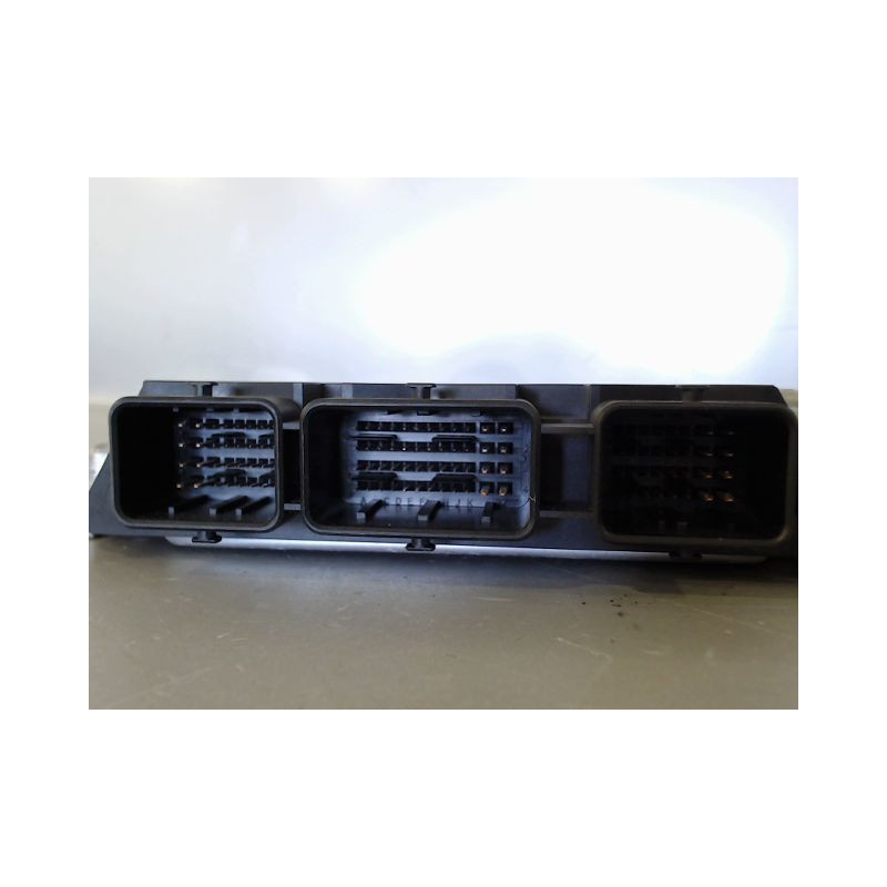 CALCULATEUR MOTEUR PEUGEOT 407