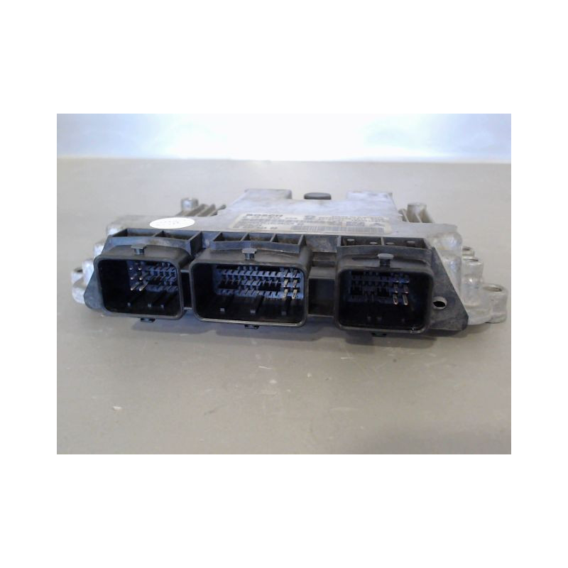 CALCULATEUR MOTEUR PEUGEOT 207