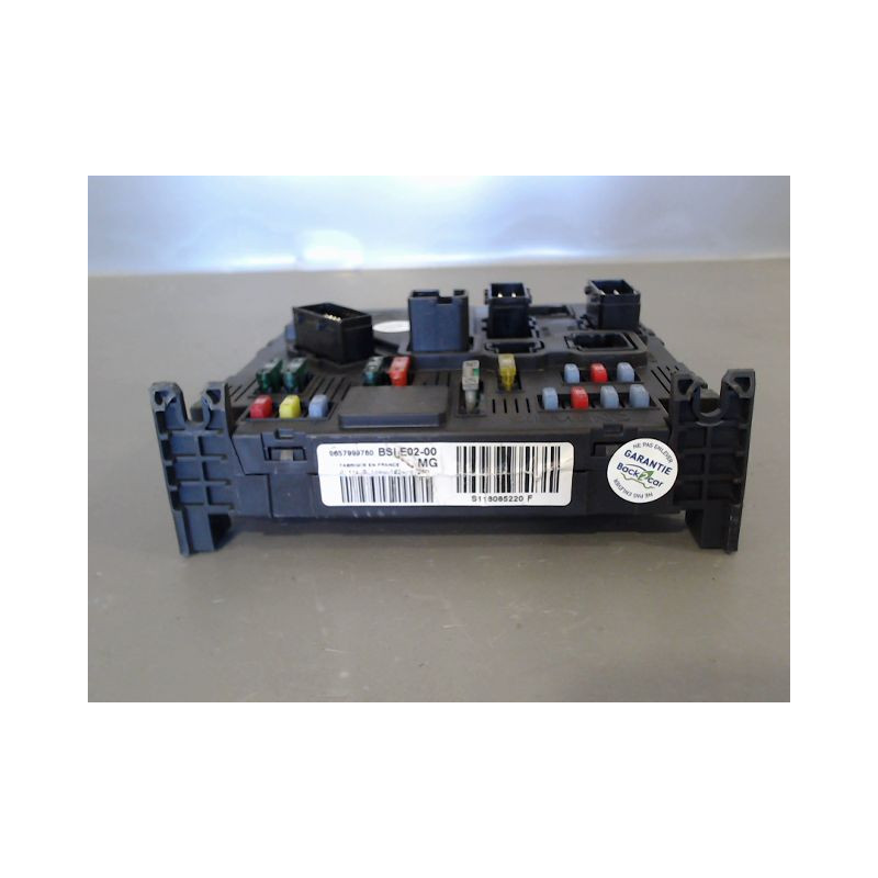 BOITIER GESTION HABITACLE PEUGEOT 206