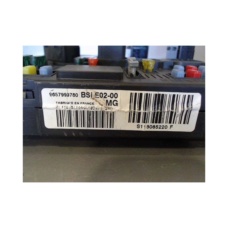 BOITIER GESTION HABITACLE PEUGEOT 206