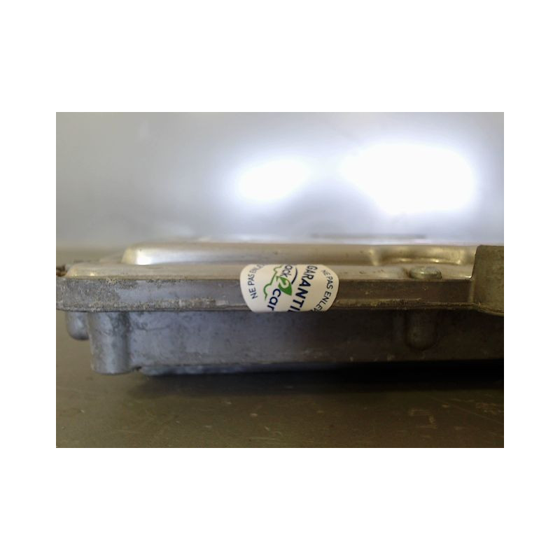 CALCULATEUR MOTEUR NISSAN QASHQAI