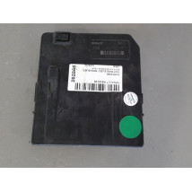 BOITE A FUSIBLES RENAULT MEGANE