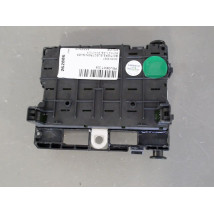 BOITE A FUSIBLES PEUGEOT 206