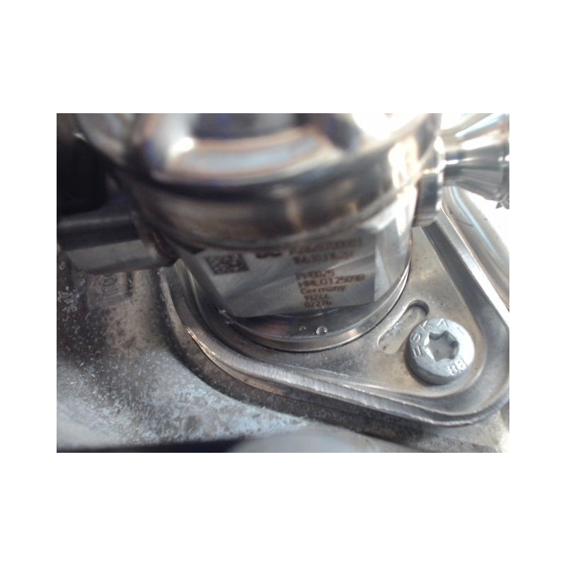 MOTEUR ESSENCE MERCEDES CLASSE A A 180 