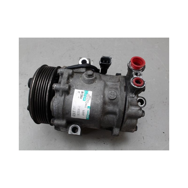 COMPRESSEUR AIR CONDITIONNE FIAT PUNTO