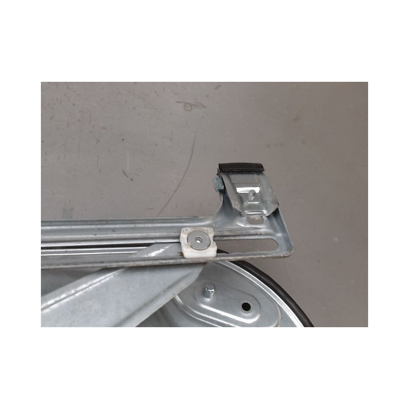 MECANISME LEVE-GLACE AVANT DROIT FORD KUGA