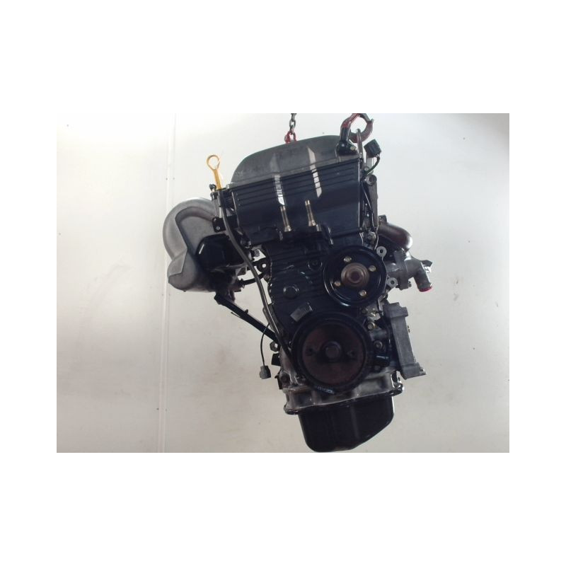 MOTEUR ESSENCE MAZDA PREMACY 1.9