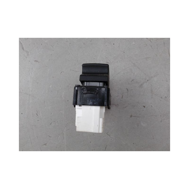 COMMANDE LEVE-GLACE PORTE AVD PEUGEOT 308