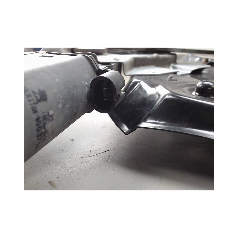 MECANISME LEVE-GLACE AVANT DROIT RENAULT LAGUNA