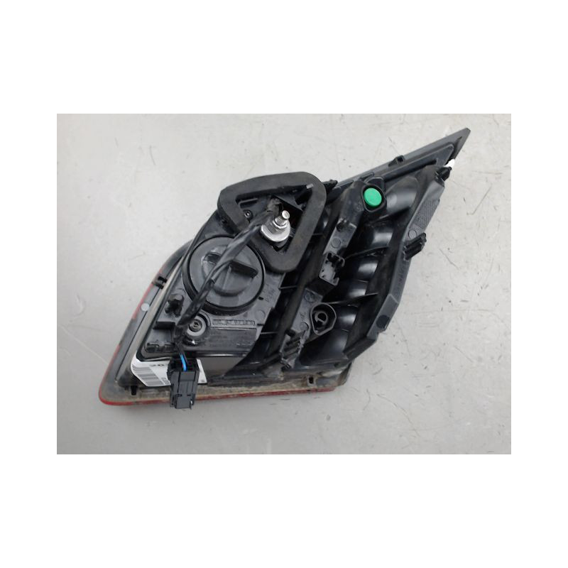 FEU ARRIERE INTERIEUR GAUCHE PEUGEOT 308
