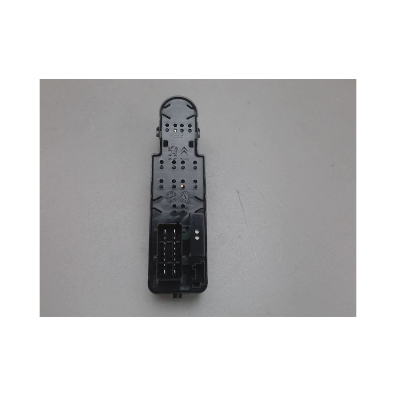 COMMANDE LEVE-GLACE PORTE AVG CITROEN DS3