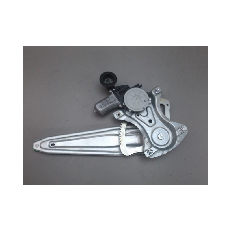 MECANISME LEVE-GLACE ARRIERE DROIT TOYOTA YARIS