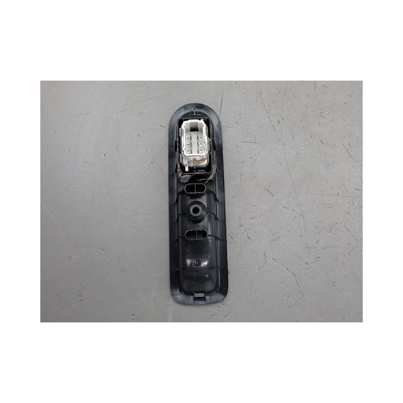 COMMANDE LEVE-GLACE PORTE ARD RENAULT MEGANE