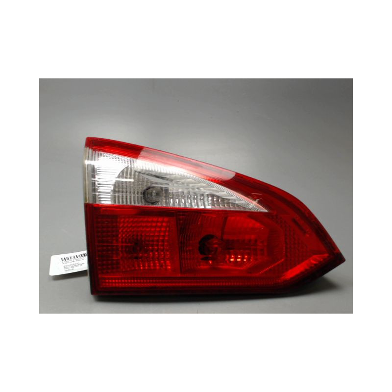 FEU ARRIERE INTERIEUR GAUCHE FORD FOCUS SW 2005-2007