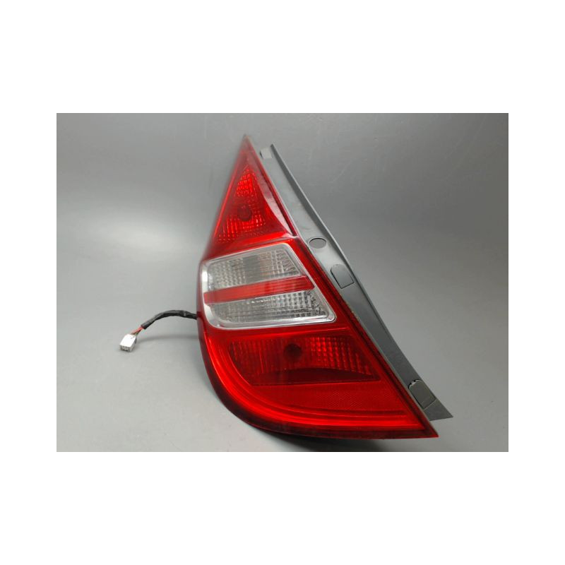 FEU ARRIERE GAUCHE  HYUNDAI I 30 I Phase 1 2007-2010