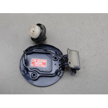 VOLET DE TRAPPE CARBURANT TOYOTA YARIS