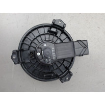 MOTEUR VENTILATEUR CHAUFFAGE TOYOTA YARIS