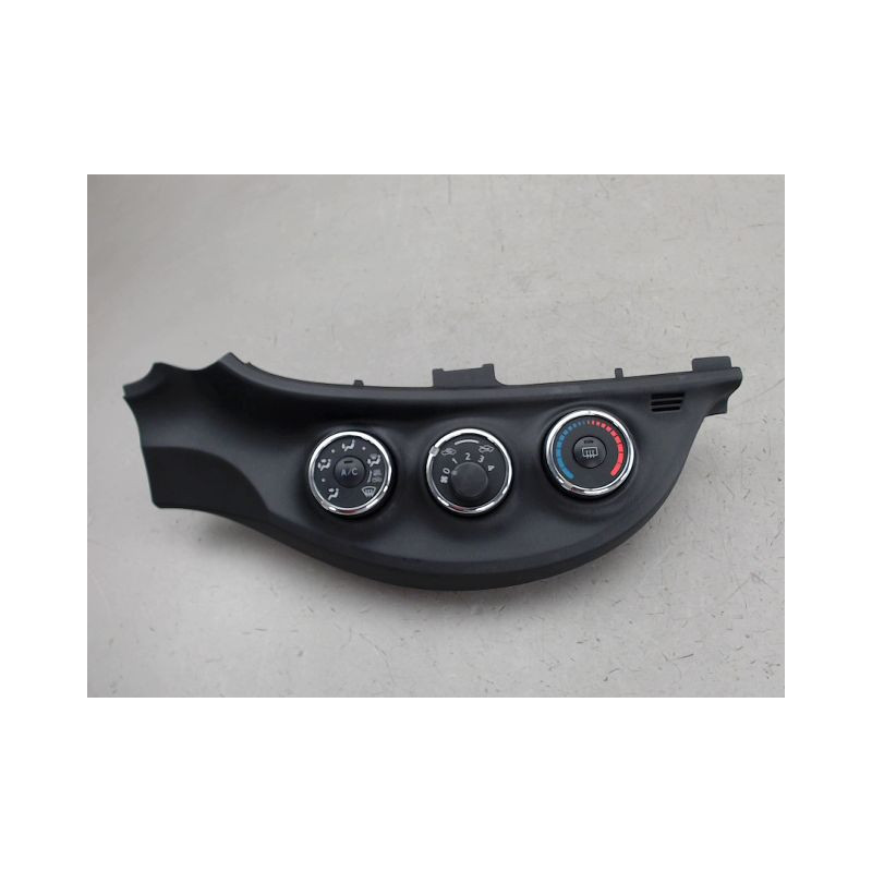 COMMANDE DE CHAUFFAGE TOYOTA YARIS