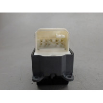 COMMANDE LEVE-GLACE PORTE AVG TOYOTA YARIS