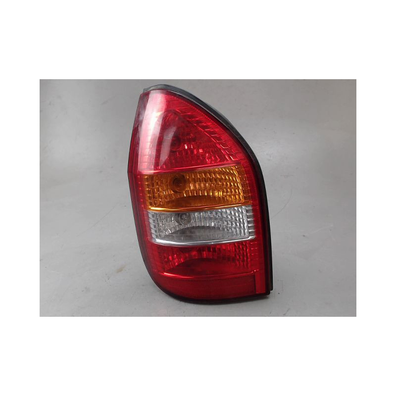 FEU ARRIERE GAUCHE  OPEL ZAFIRA