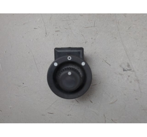 COMMANDE RETROVISSEUR EXT ELECTRIQUE