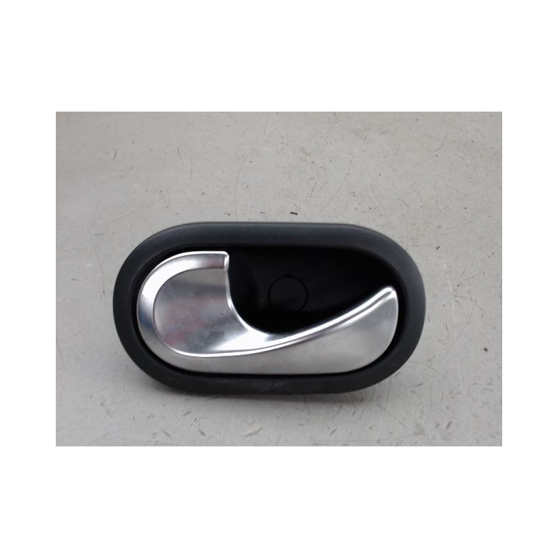 POIGNEE INTERIEURE PORTE AVANT GAUCHE RENAULT TWINGO