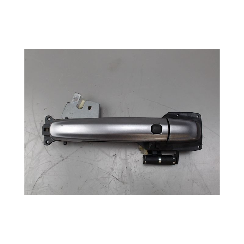 POIGNEE EXTERIEURE PORTE AVANT DROIT SUZUKI SWIFT