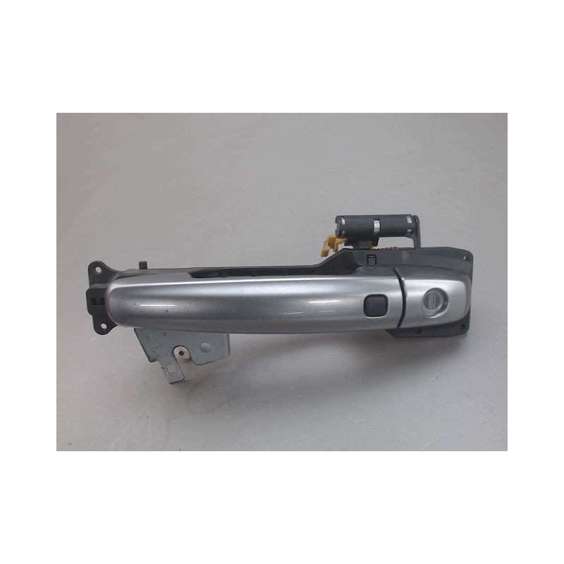 POIGNEE EXTERIEURE PORTE AVANT GAUCHE SUZUKI SWIFT