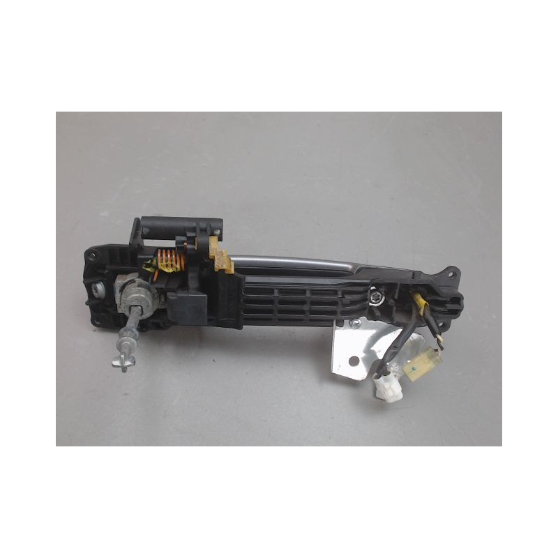 POIGNEE EXTERIEURE PORTE AVANT GAUCHE SUZUKI SWIFT