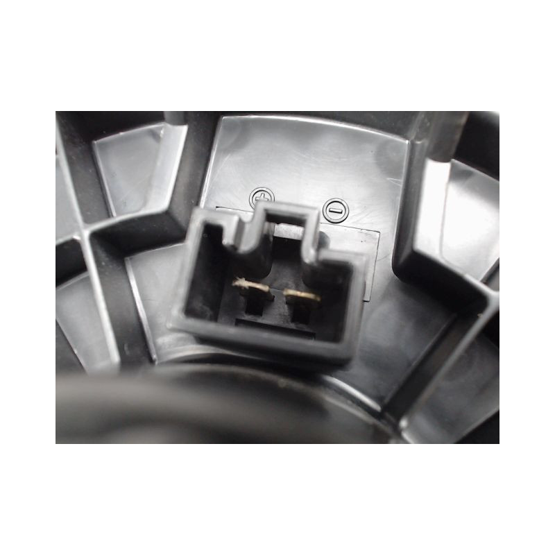 MOTEUR VENTILATEUR CHAUFFAGE SUZUKI SWIFT