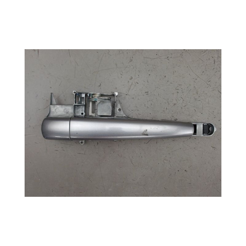 POIGNEE EXTERIEURE PORTE AVANT DROIT PEUGEOT 2008