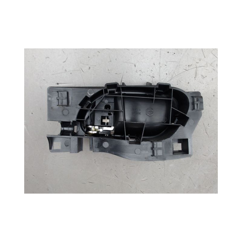 POIGNEE INTERIEURE PORTE AVANT DROIT PEUGEOT 2008