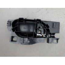 POIGNEE INTERIEURE PORTE AVANT GAUCHE PEUGEOT 2008