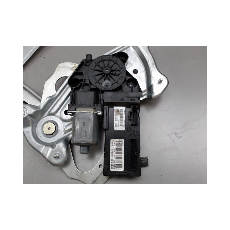 MECANISME LEVE-GLACE AVANT GAUCHE RENAULT MEGANE