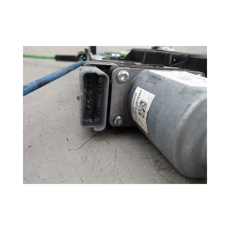 MECANISME LEVE-GLACE AVANT DROIT CITROEN C3