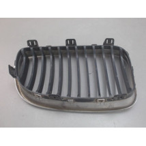 GRILLE CALANDRE GAUCHE B.M.W. SERIE 1