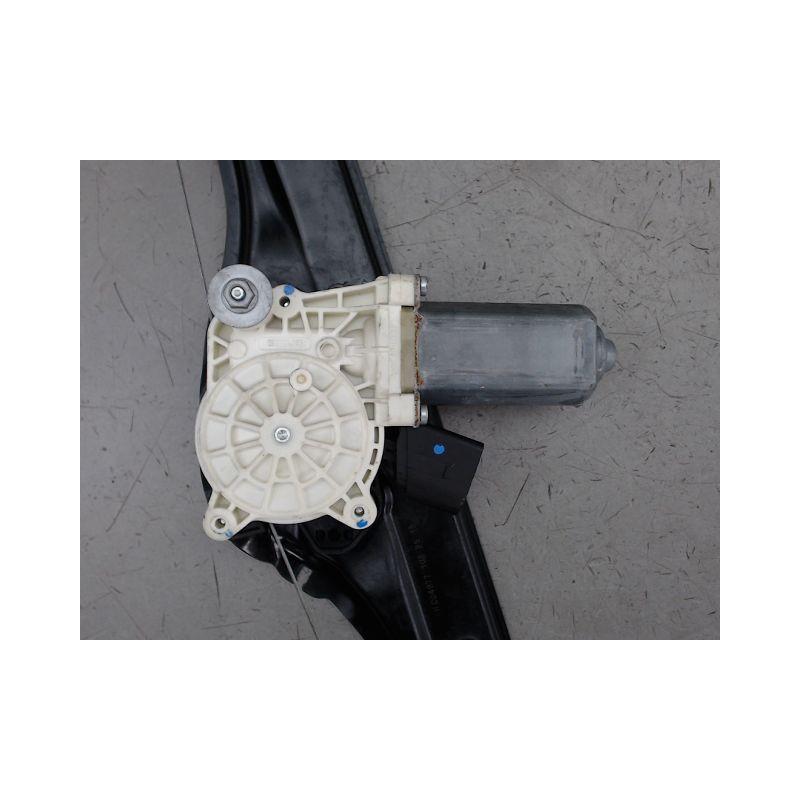 MECANISME LEVE-GLACE ARRIERE GAUCHE B.M.W. X5