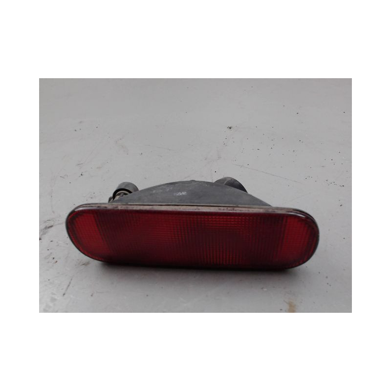 FEU BROUILLARD CENTRAL ARRIERE SUZUKI SWIFT
