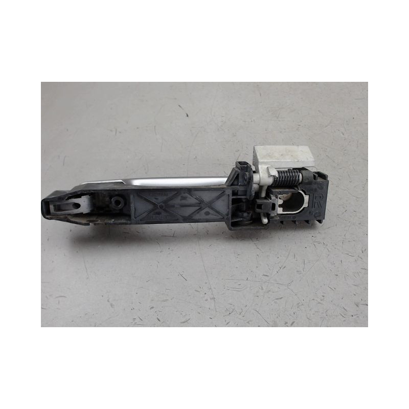 POIGNEE EXTERIEURE PORTE AVANT DROIT NISSAN QASHQAI