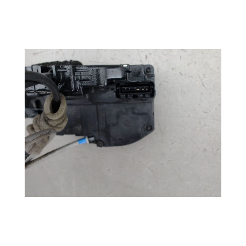 SYSTEME CONDAMNATION AVANT DROIT NISSAN QASHQAI