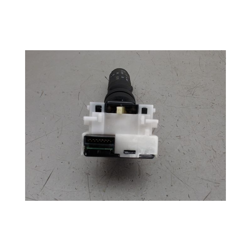 COMMANDE CLIGNOTANT NISSAN QASHQAI