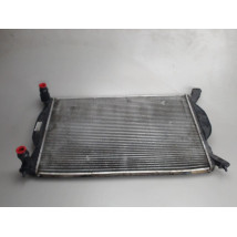 RADIATEUR AUDI A4