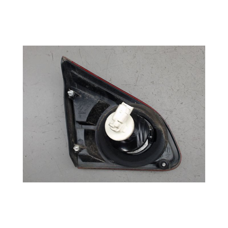 FEU ARRIERE INTERIEUR DROIT NISSAN QASHQAI