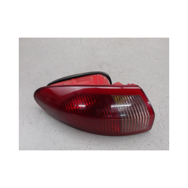 FEU ARRIERE GAUCHE  ALFA ROMEO 147